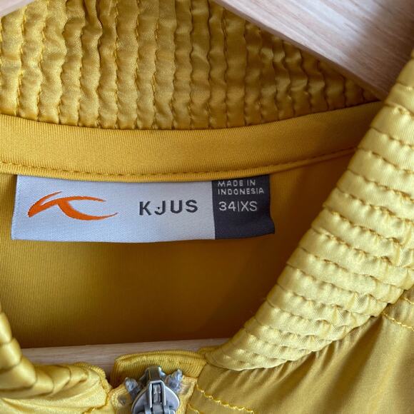 KJUS Golf Vest Womens XS Yellow Full Zip Quilted Sleeveless Jacket Athleisure - Picture 3 of 10